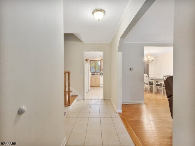 Building Photo - 69 Intervale Rd