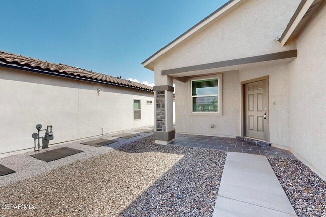 Building Photo - 15232 Hunch Ct