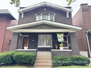 Building Photo - 3235 Delor St