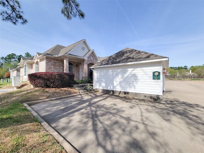 Foto del edificio - 12755 Mill Ridge Dr