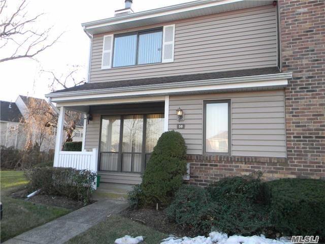 Foto principal - 58 S Pond Ln