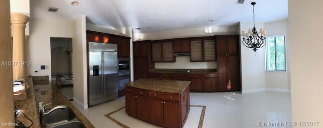 Foto del edificio - 7976 SW 195th St