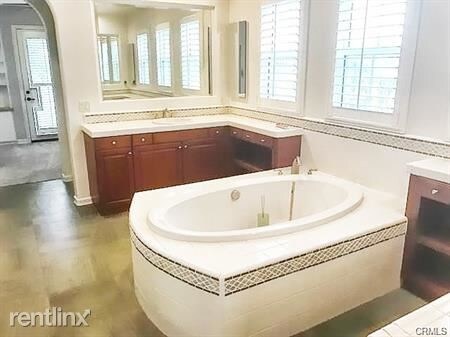 Foto del edificio - 4 br, 4 bath House - 1848 Gilman St