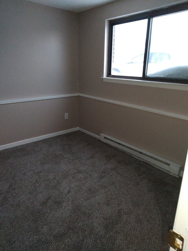 Foto del edificio - 6343 Robinson Rd
