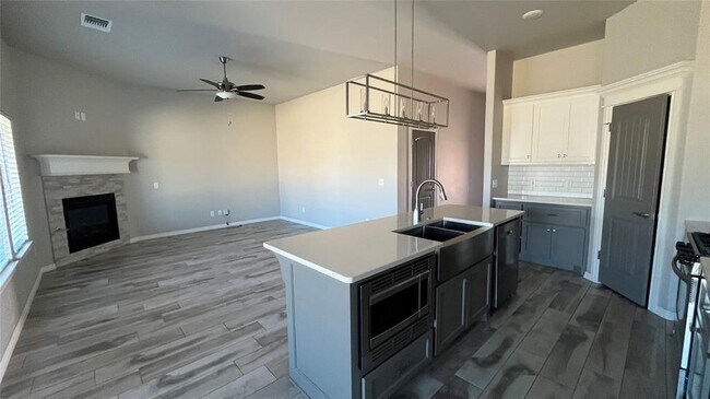 Building Photo - 12108 Ava Grace Ln