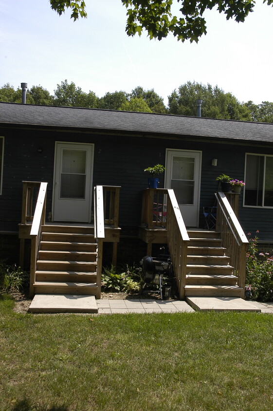 Exterior door - 3630 Douglas Ave