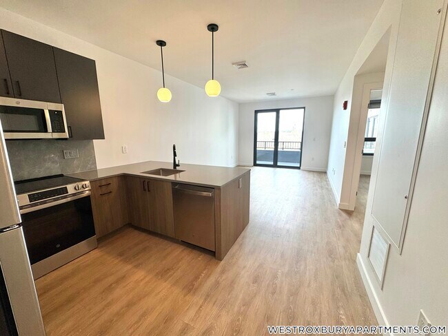 Building Photo - 199 Gardner St