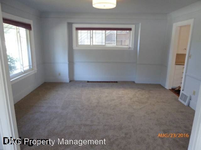 Building Photo - 5 br, 3 bath House - 5102 Green Lake Way N