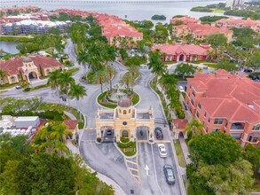 Building Photo - 2713 Via Murano