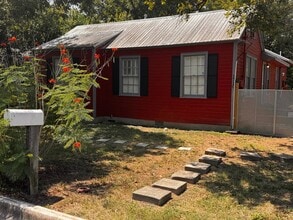 Building Photo - 1710 Clifford Ave