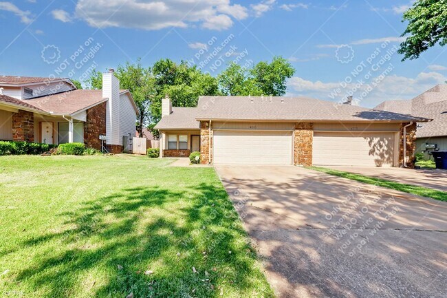 Building Photo - 3 br, 2 bath Duplex - 7008 S 78th E Ave