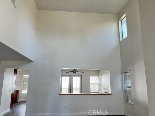Foto del edificio - 14240 Plumas Ct