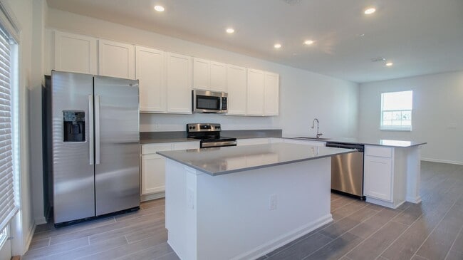 Building Photo - 11313 Great Rock St. Winter Garden, FL 347...