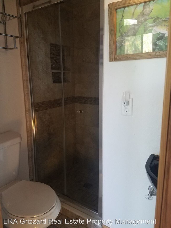 Foto del edificio - 2 br, 2 bath House - 609 Homer St
