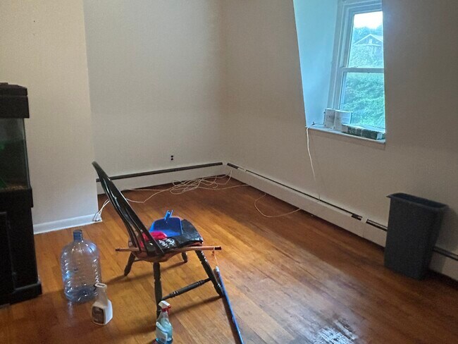 Building Photo - 25 S Highland Ave
