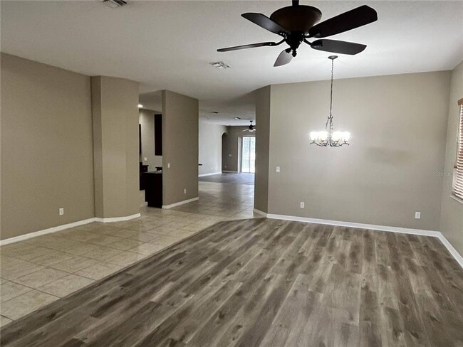 Building Photo - 20050 Oakflower Ave