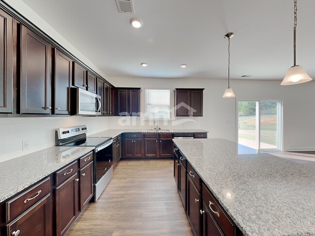 Foto del edificio - 127 Garrison Grove Court