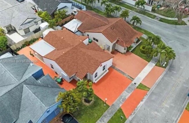 Foto del edificio - 13440 SW 28th St