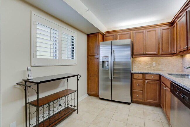 Foto del edificio - 400 Ocean Trail Way