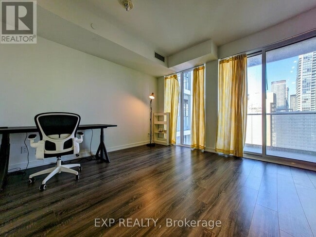 Photo du bâtiment - 20 Edward St