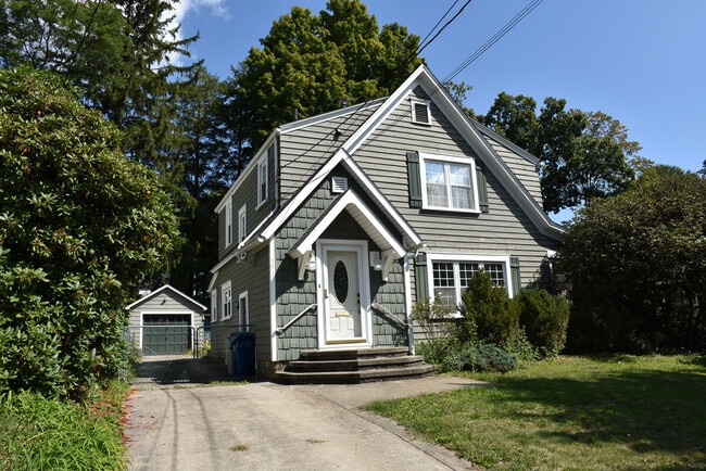 351 Ravine St