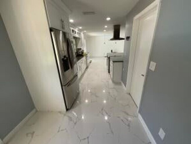 Foto del edificio - 3205 NW 87th Ave