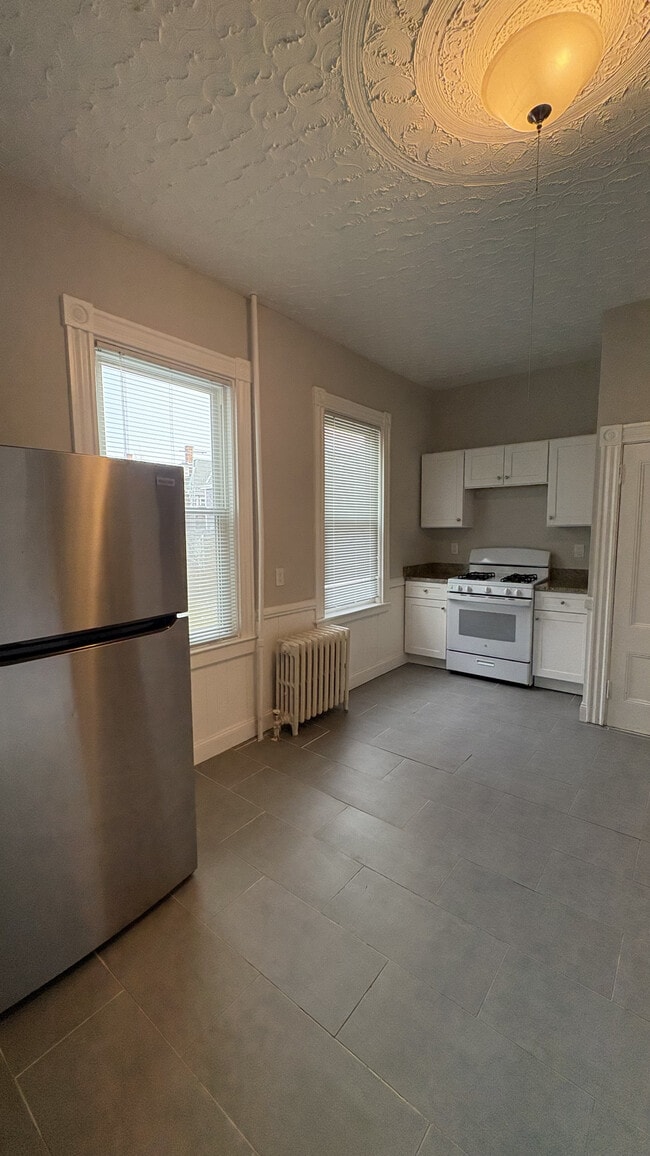 Building Photo - 43 Dartmouth St