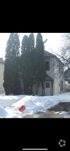 Building Photo - 2804 Harriet Ave
