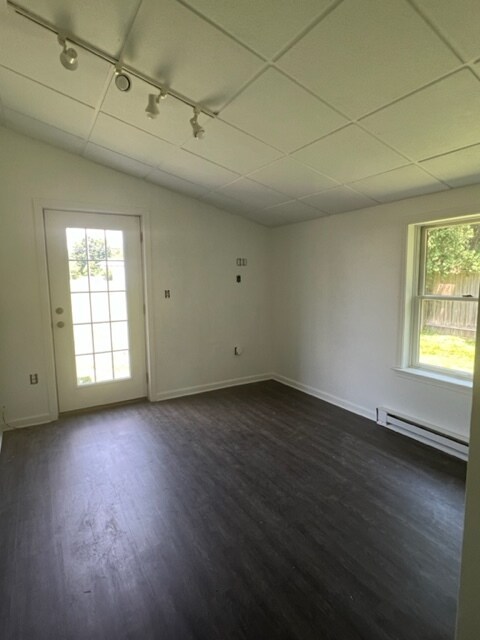 Foto del edificio - 4601 Tremont Ave