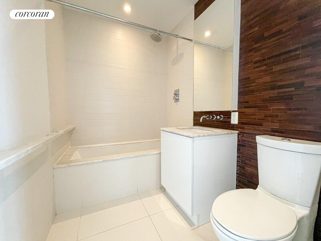 2 Northside Piers Unit 3C, Brooklyn, NY 11249 Apartment for Rent in