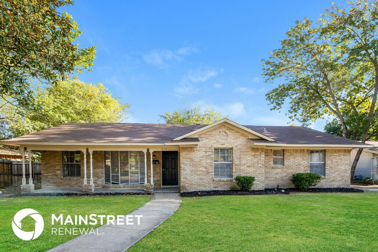 Foto principal - 217 Woodhaven Dr