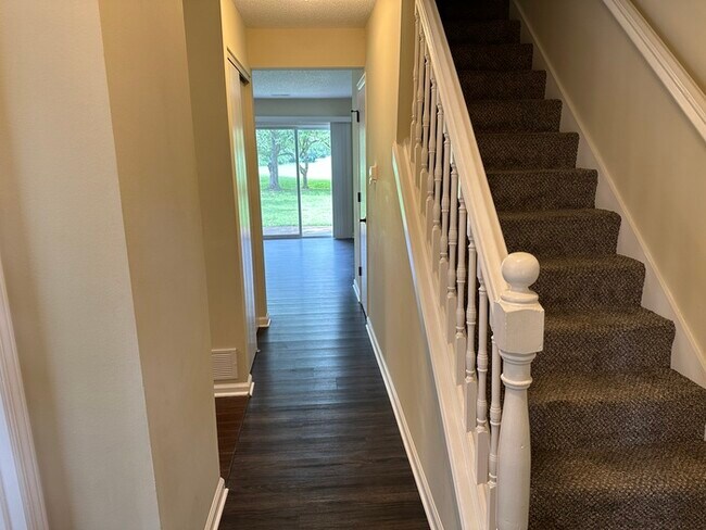 Foto del edificio - Townhome in Ballwin!!