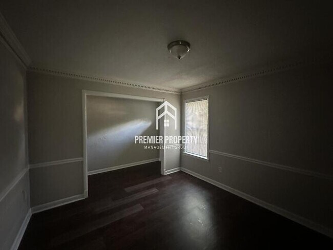 Photo - 3292 Hulon St House