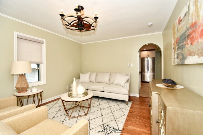 Foto del edificio - 635 E Prairie Ave