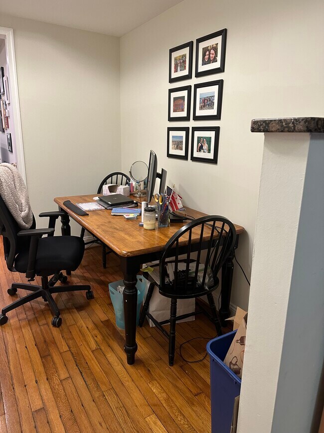 Foto del edificio - 213 19th St NE