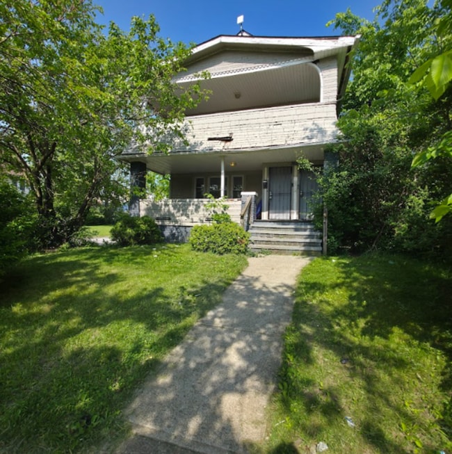 Building Photo - 3625 E 153rd St