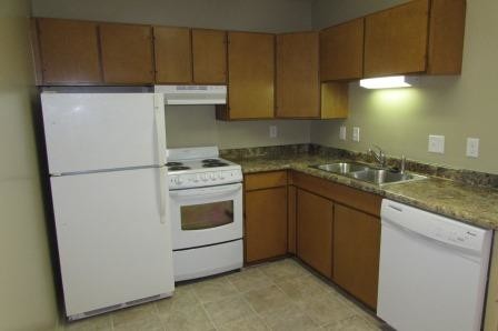 Primary Photo - 625 Skyview Pl