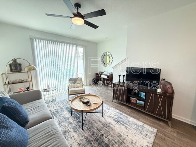 Foto del edificio - 12743 Barrack Ln