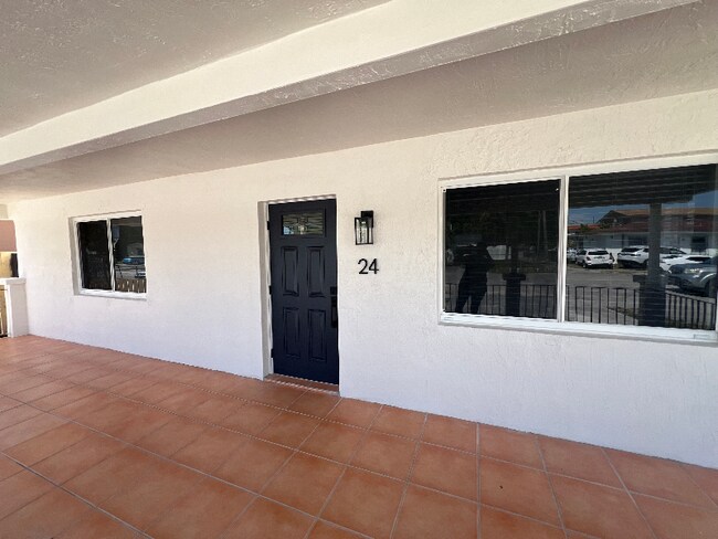 Building Photo - 24 SW 64th Ct
