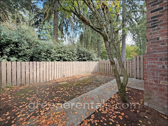 Foto del edificio - 5803 13th Ave SE