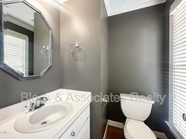 Foto del edificio - 2017 Laurel Valley Way