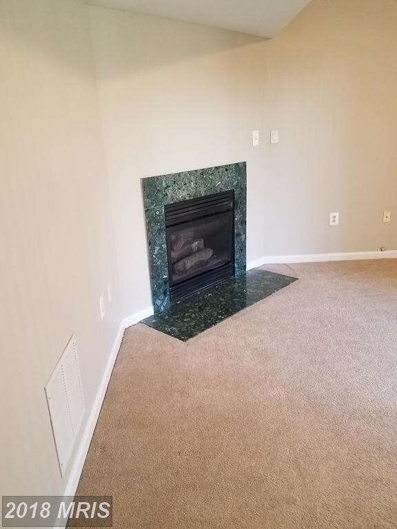Building Photo - 8460 Pattette Pl
