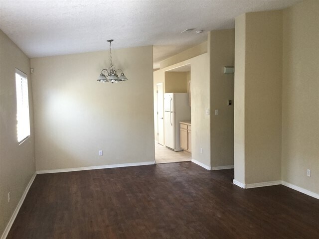 Foto del edificio - 10743 Stone Hollow Place NW