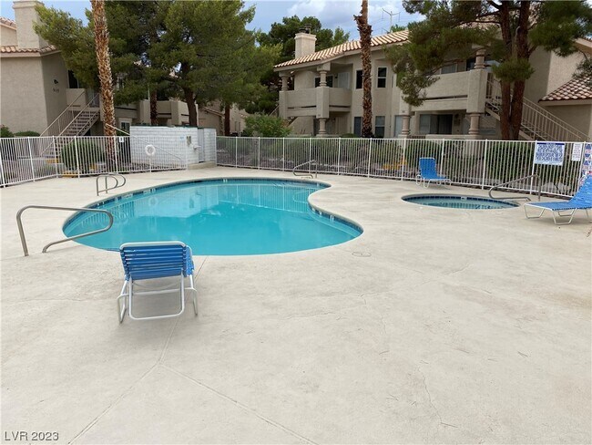 Building Photo - 913 Boulder Springs Dr