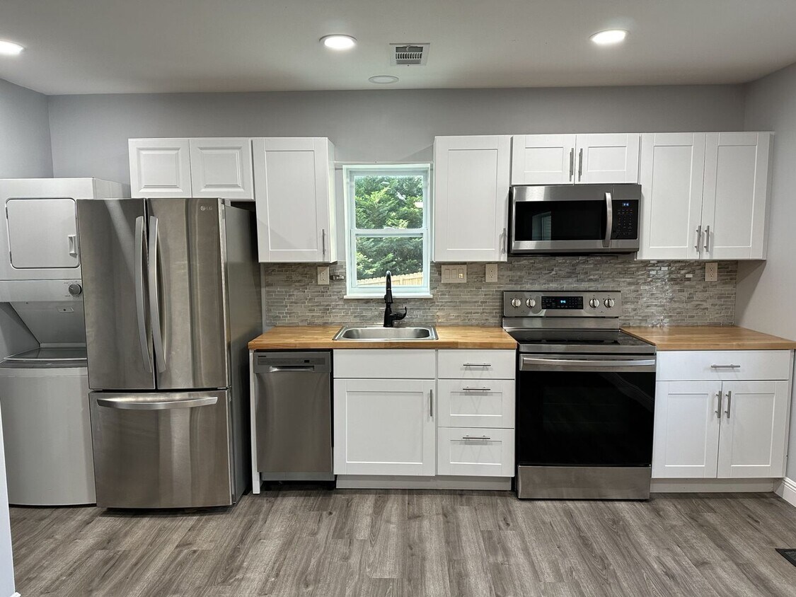 Primary Photo - Welcome to our beautiful newly renovated a...