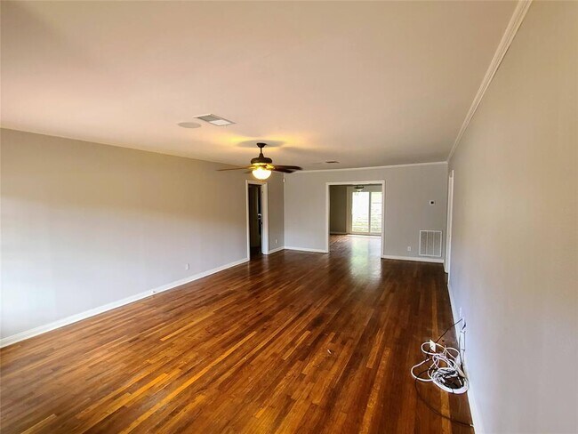 Building Photo - 5617 Shoal Creek Blvd
