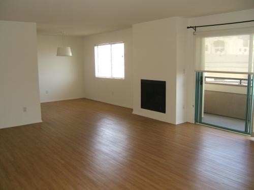 Foto del edificio - 1444 S Saltair Ave