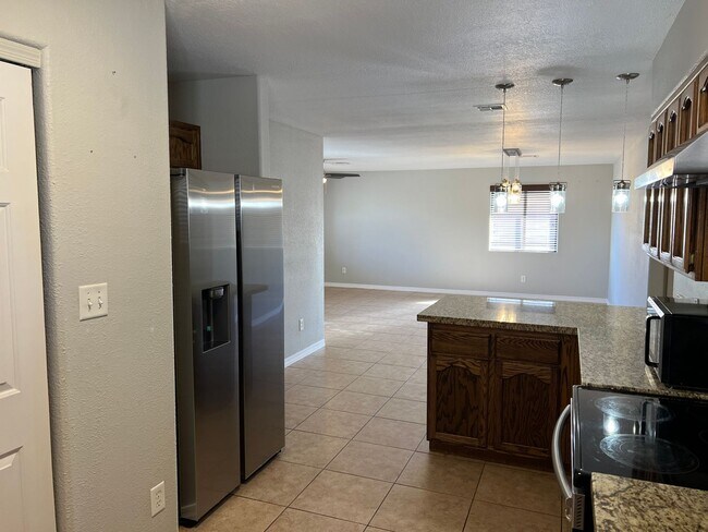 Building Photo - Somerton 4 Bedroom Home with Solar Panels