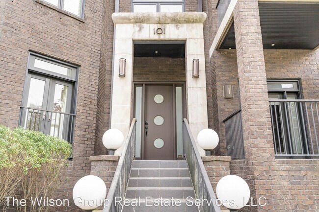 Building Photo - 3 br, 3 bath House - 2905 Parthenon Avenue...