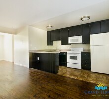 Building Photo - 3773 E 11th St